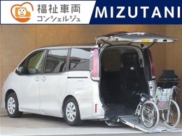 トヨタ ノア 2.0 X ウェルキャブ スロープタイプI 車いす2脚仕様車 片側パワースライドドア 電動ウインチ