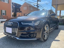 アウディ A6オールロードクワトロ 3.0 4WD ジャバブラウンメタリック