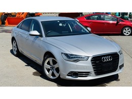 アウディ A6 2.8 FSI クワトロ 4WD 