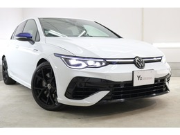 フォルクスワーゲン ゴルフ R 20 イヤーズ 4WD アクラポビッチマフラー 専用リアスポイラ