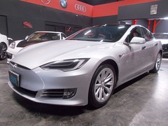 テスラ モデルS の中古車 モデルS　75D 埼玉県川口市 239.0万円