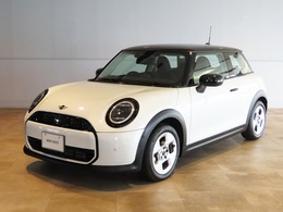 ミニ ミニ クーパーC 3ドア DCT 認定中古車輌　元当社レンタカー　禁煙使用