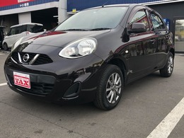 日産 マーチ 1.2 X FOUR 4WD ナビゲーション　アルミホイール
