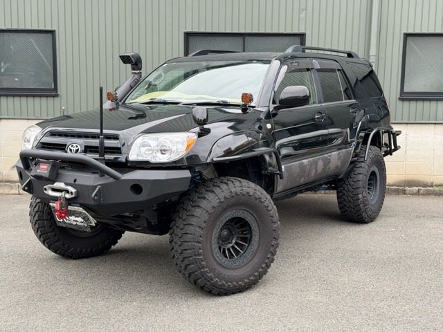 平成17年式ハイラックスサーフ入庫いたしました！　ビルシュタインリフトアップキット　ラテラルロッド　WARN　UR8000-S　FACTOR55　ソリッドレーシングタービンZ1　TOYO　M/T