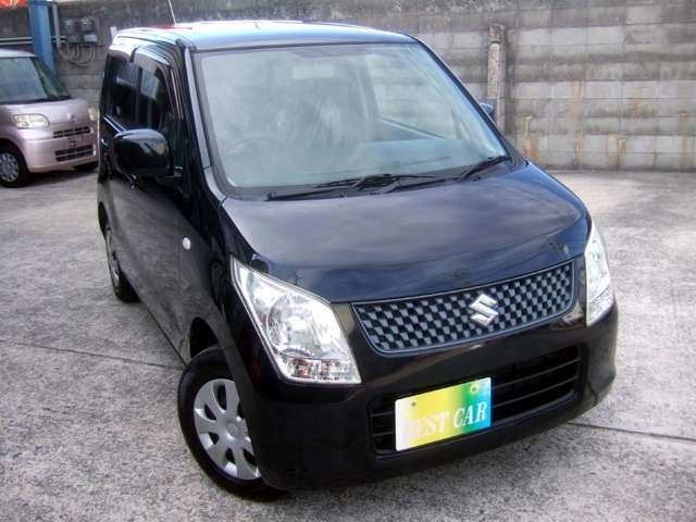 人気の黒の1オーナー車☆室内広く小回り利いて経済性も◎走行は少し多めでもタイミングベルトはチェーン式なので交換不要で安心です◎地デジテレビ、ナビ、DVD再生機能、ブレーキアシスト、ABS等装備も充実☆