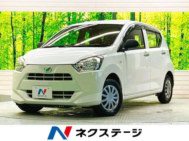 オートハイビーム　車線逸脱警告　前後誤発進抑制　CDオーディオ　キーレス