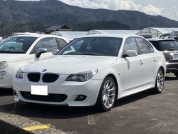 BMW 5シリーズ 530i Mスポーツパッケージ ETC　ナビ　キーレス　盗難防止装置