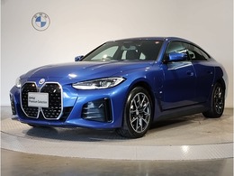 BMW i4 eドライブ35 Mスポーツ カーブドディスプレイナビ　ヘッドアップデ