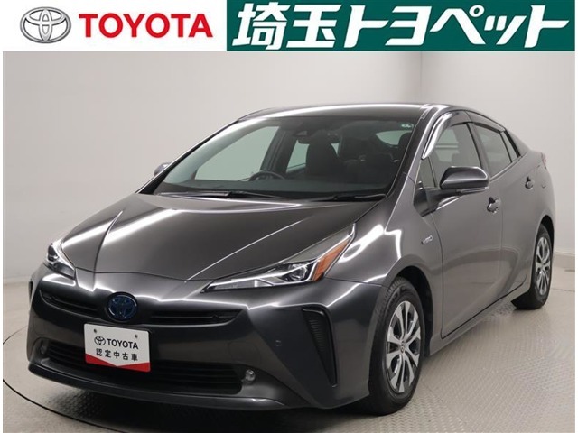 低燃費で環境にもやさしいハイブリッド車です！