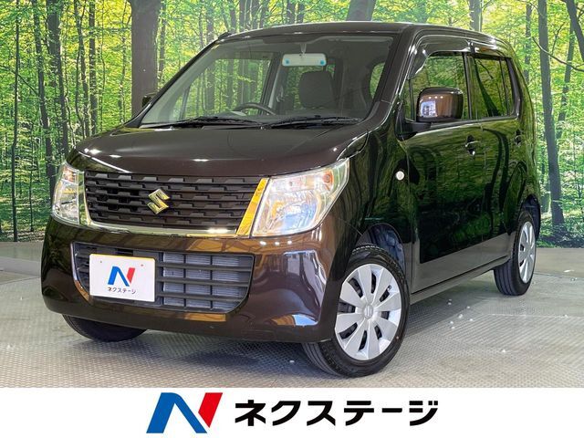 禁煙車　SDナビ　地デジ　オートエアコン　シートヒーター　キーレス
