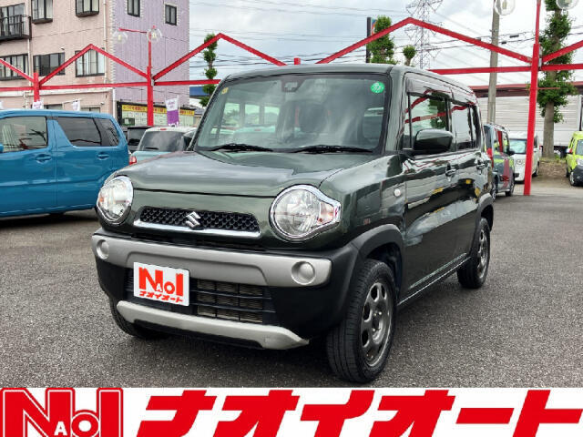 【当店のこだわり】入庫後のお車は選任スタッフによる細部清掃を実施しております。足回り、エンジンルーム、室内、室外を隅々まで綺麗にしております。展示車はピカピカです。全国配送も可能ですのでご相談下さい！