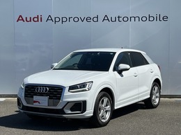 アウディ Q2 30 TFSI sport ナビゲーション　アシスタンス　コンフォー