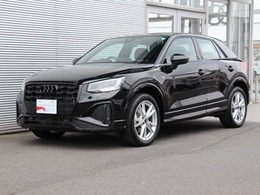 アウディ Q2 35 TDI Sライン ディーゼルターボ BlackStyle/プラス/コンビニ/アシスト/18AW