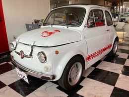 フィアット 500(チンクエチェント) ベースグレード 国内未登録車　4速MT