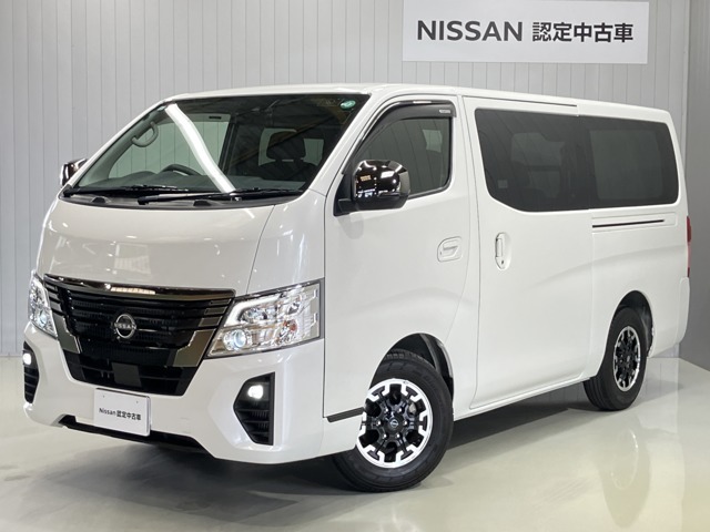 令和5年式キャラバングランドプレミアムGXプロスタイルが入庫しました。メモリ-ナビや後席モニタ-など充実の装備付です♪♪