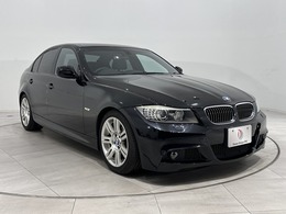 BMW 3シリーズ 325i Mスポーツパッケージ ガラスサンルーフ　後期モデル　ナビ