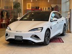 AWD