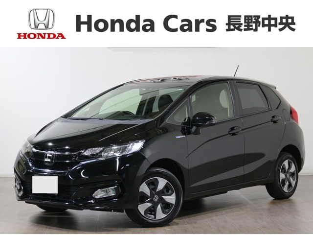 フィットハイブリッド　L　ホンダセンシング4WD入荷しました。