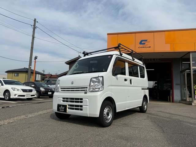 ★☆H27年式のエブリーバンが入荷しました☆★｛切換4WD　純正オーディオ　ルーフキャリア　ドアバイザー　エアコン　パワステ｝