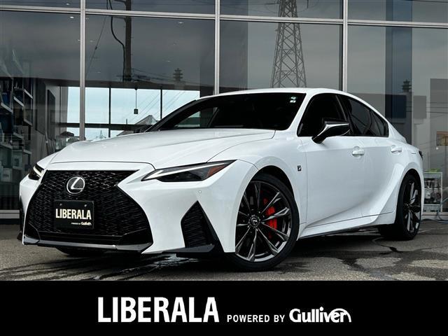 LIBERALA富山ではドイツのプレミアム御三家BMW・Mベンツ・Audiを中心に高品質な在庫を多数取り揃えております。3ブランドの違いを五感で較べて愉しんでください。新しい驚きと発見をお届け致します。
