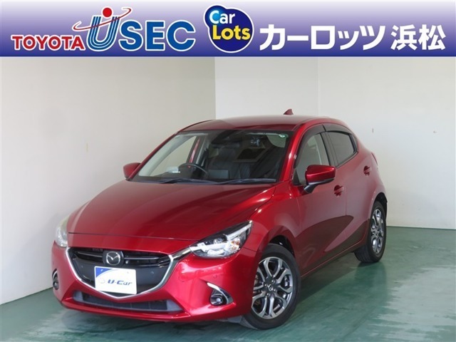 精悍でエレガントなデザインのマツダ・デミオ。運転しやすく「走る楽しさ」を味わえるクルマです！