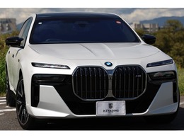 BMW i7 M70 xドライブ 4WD 新車保証　エグゼクティブラウンジシート