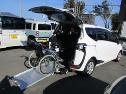トヨタ シエンタ 1.5 X ウェルキャブ 車いす仕様車 タイプI 助手席側セカンドシート付 トヨタセーフティセンス付き