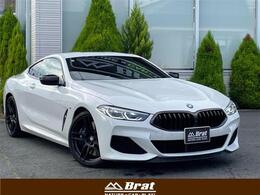 BMW 8シリーズ M850i xドライブ 4WD 4WD 本革シート