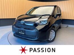 トヨタ シエンタ ハイブリッド 1.5 X 登録済未使用車　片側電動スライドドア　衝