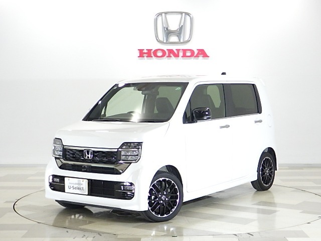 令和6年式！装備充実の当社元禁煙試乗車が入庫です。人気のホワイトパール！カスタムLターボ！早い者勝ちですよ。