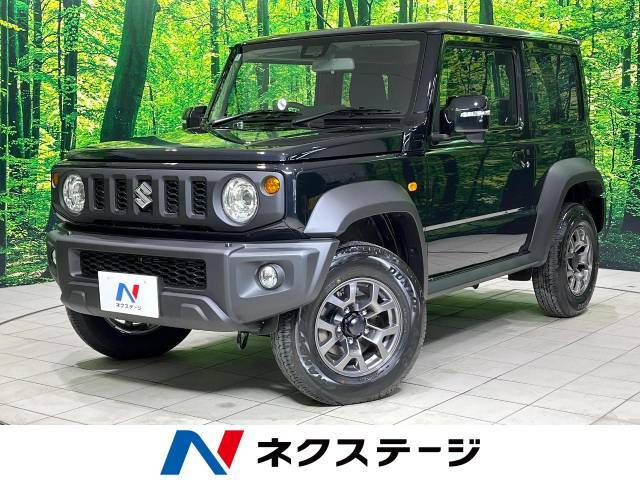 シートヒーター　クルーズコントロール　4WD　オートライト　LEDヘッド