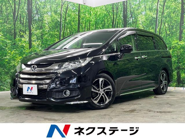 4WD　純正ナビ　両側電動スライドドア　フリップダウンモニター