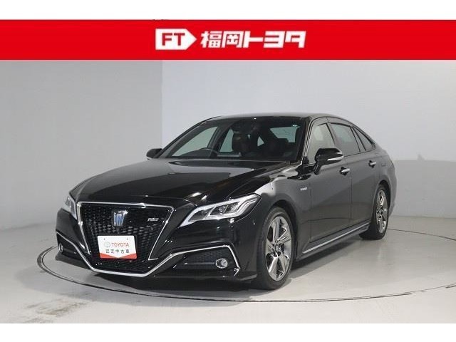 ワンオーナー車、ナビ、パノラマモニター、ドライブレコーダー、ETC、衝突被害軽減システムが付いた安心なクラウンHEV！