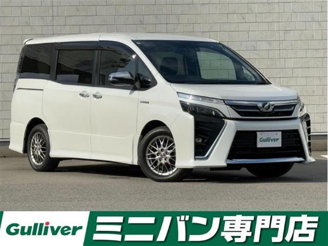 禁煙車　純正10型SDナビ（フルセグTV/CD/DVD/BT）　バックモニター　トヨタセーフティーセンス　コーナーセンサー　両側パワスラ　クルコン　ドラレコ　ETC　シートヒーター　USBポート