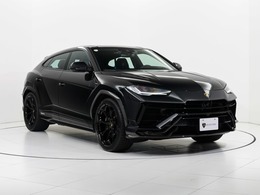 ランボルギーニ ウルス ペルフォルマンテ 4WD Nero Helene