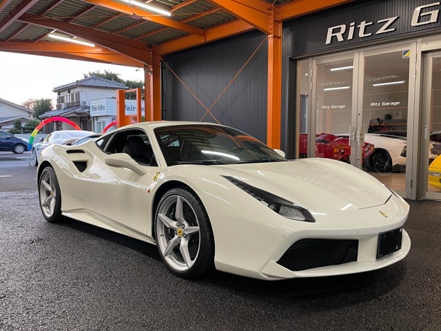 ◆平成28年式12月登録　フェラーリ488GTB　正規ディーラー車　左ハンドル　1オーナー車両　禁煙車輌　ディーラー整備記録簿多数　車検令和8年3月まで　程度の良い488入庫いたしました◆