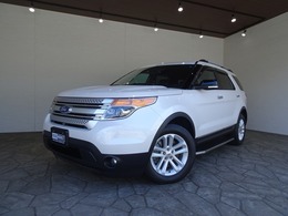 フォード エクスプローラー XLT エクスクルーシブ 4WD 禁煙車 記録簿 1オーナー 本革 サンルーフ