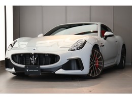 マセラティ グラントゥーリズモ トロフェオ 4WD ワンオーナー スポーツデザインPKG　トロフ