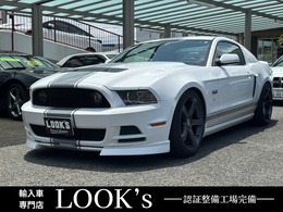 フォード マスタング V8 GT クーペ プレミアム シェルビーGT500用ボンネット 社外マフラー