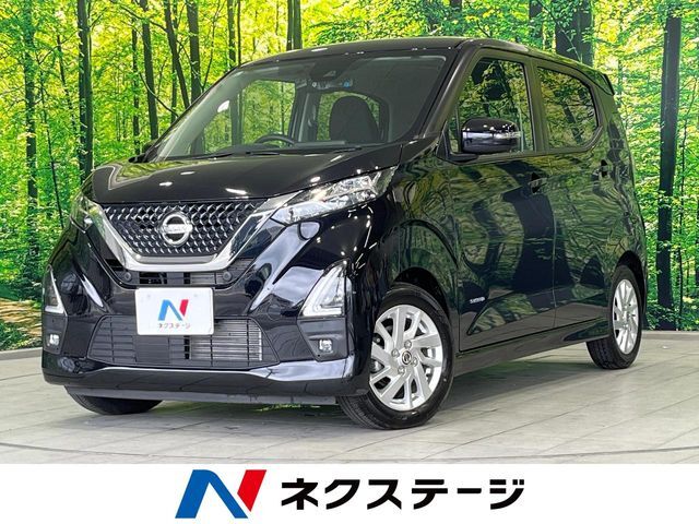 SDナビ　全周囲カメラ　衝突軽減装置　禁煙車　ドラレコ　ETC