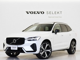 ボルボ XC60 リチャージ アルティメット T6 AWD プラグイン ハイブリッド 4WD PHEV サンルーフ B＆W エアサス Google