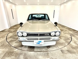 日産 スカイラインクーペ 2000GT 