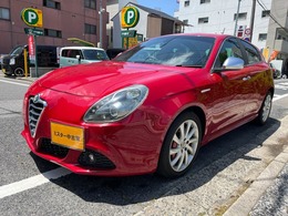 アルファ　ロメオ ジュリエッタ コンペティツォーネ バックカメラ・ETC・ハーフレザーシート