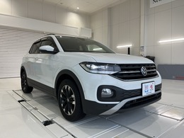 フォルクスワーゲン T-Cross TSI アクティブ 純正ナビ　カープレイ　バックカメラ