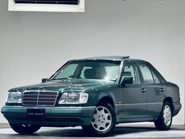 メルセデス・ベンツ Eクラス E280 ユーザー買取/W124/革シート/サンルーフ