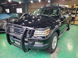 フォード エクスプローラースポーツトラック XLT 4WD グリルガード/テールガード装備
