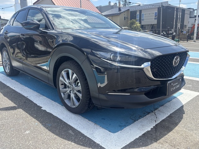 当店展示車両をご覧頂きありがとうございます♪詳しい内容等はお気軽に店舗スタッフまでお問い合わせ下さい♪