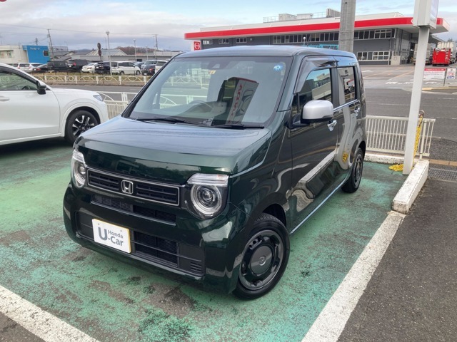 ホンダの新車・中古車販売、整備のホンダカーズ須賀川店です。ホンダの新車・中古車販売、整備のホンダカーズ須賀川店です。展示場所が店舗外に有ります事前にご連絡頂ければスムーズにご案内出来ます。