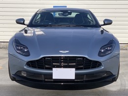 アストンマーティン DB11 V8 ベンチレーション＆シートヒーター・ピアノ