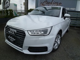 アウディ A1スポーツバック 1.0 TFSI 純正ナビTV　Bカメラ　キセノン　ETC